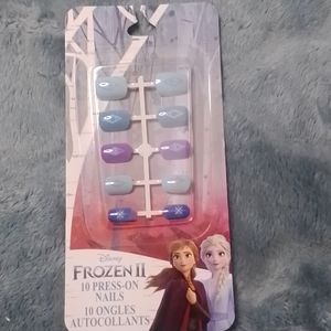 Press nails, Fashion